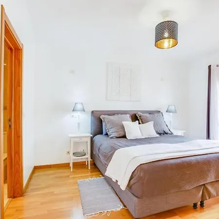 아파트 Apartamento Em Odivelas 오디벨라스