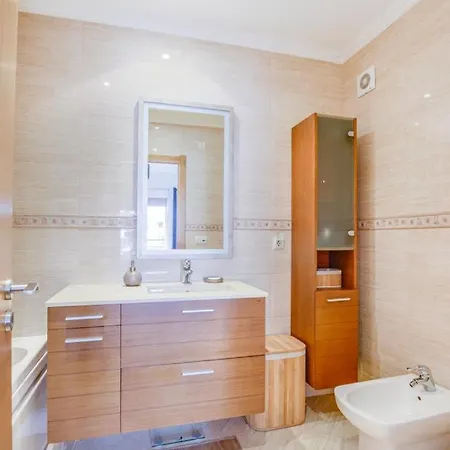 아파트 Apartamento Em Odivelas 오디벨라스